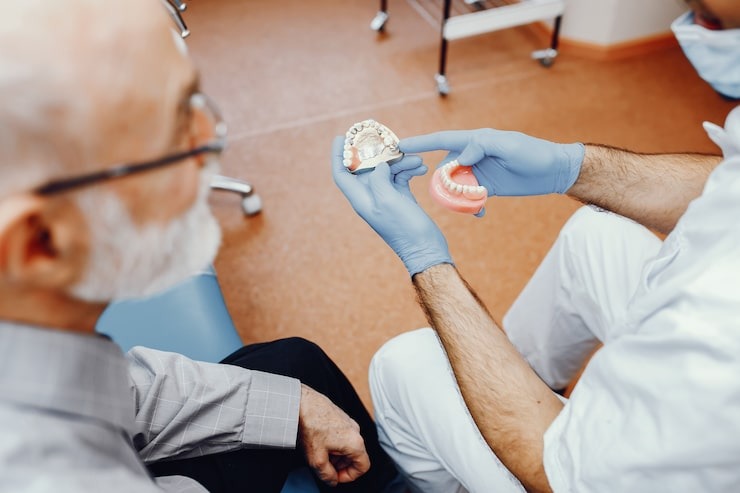 You are currently viewing All-on-4 Dental Implants in Chula Vista: Benefits, Procedure & Recovery